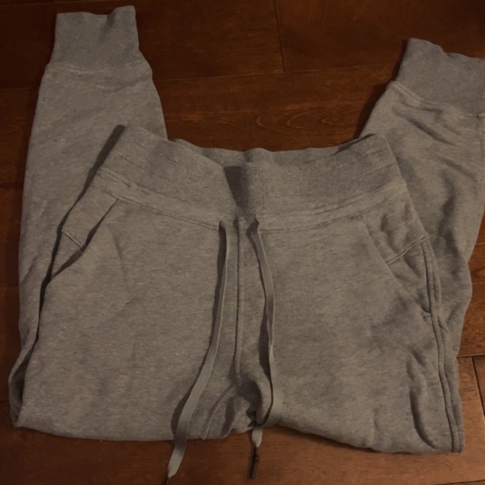 Lululemon joggers